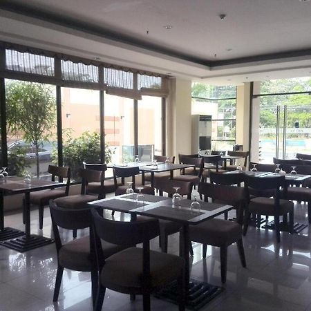 באואנג Hotel Ariana מראה חיצוני תמונה