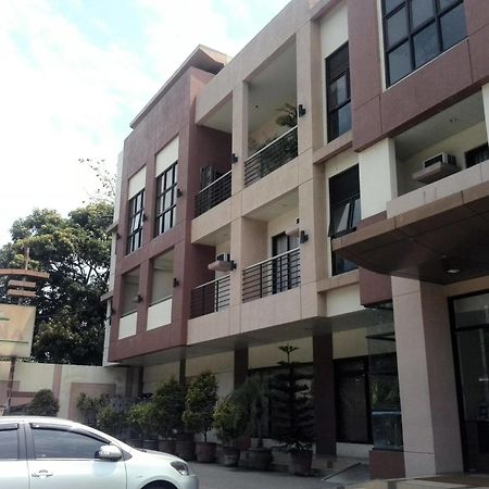 באואנג Hotel Ariana מראה חיצוני תמונה